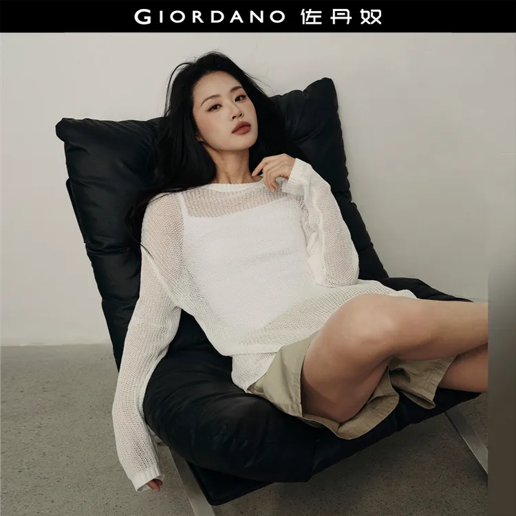 【韩国同款】佐丹奴微透罩衫女白色圆领宽松套头针织衫05355318