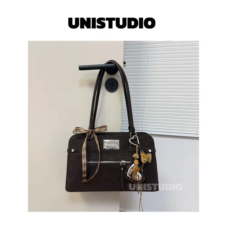 复古磨砂腋下包包女2025新款时尚高级感百搭大容量手提腋下枕头包