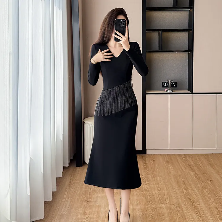 连衣裙女款爆款2025新款高级感轻奢高贵秋款裙子连衣裙高端鱼尾裙