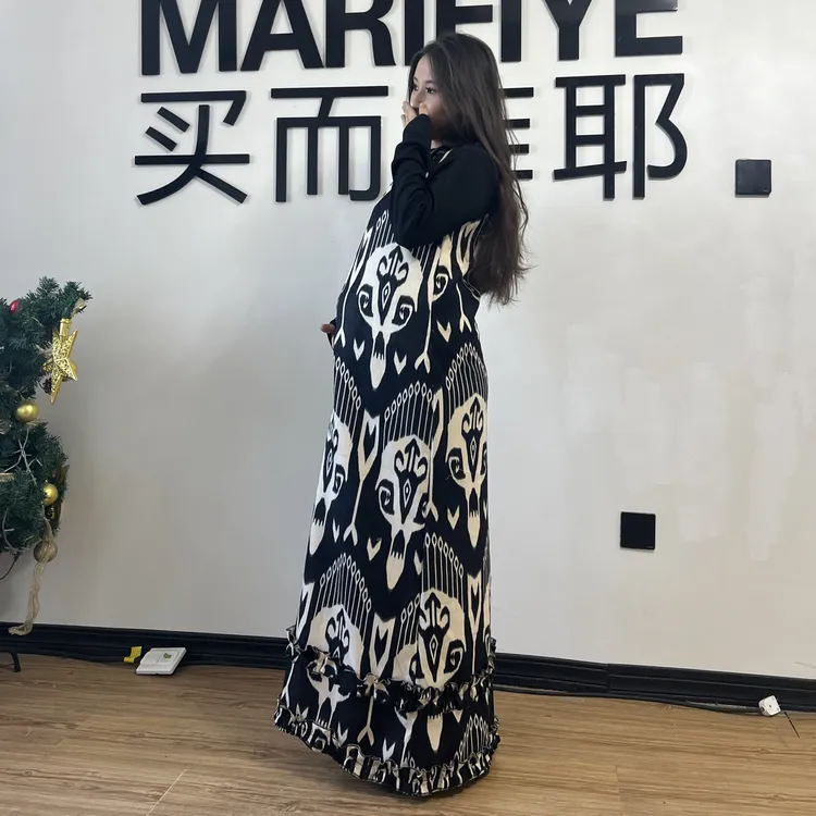 艾特莱斯风格连衣裙孕妇