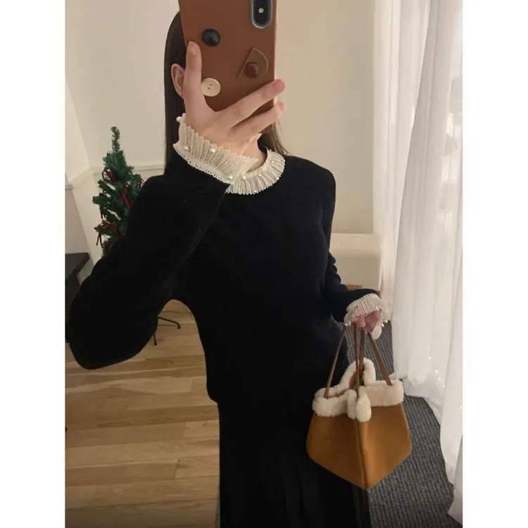 2025秋冬新款法式小香风蕾丝内搭打底衫修身重工显瘦百搭长袖上衣