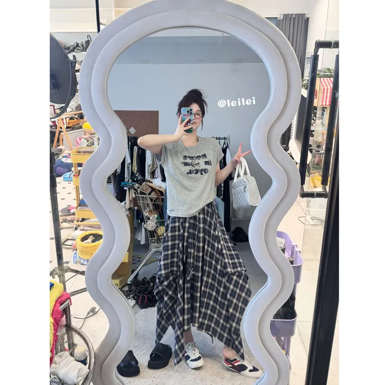 【海盐日记】设计感字母图案短袖T恤+下摆不规则绑带半身裙