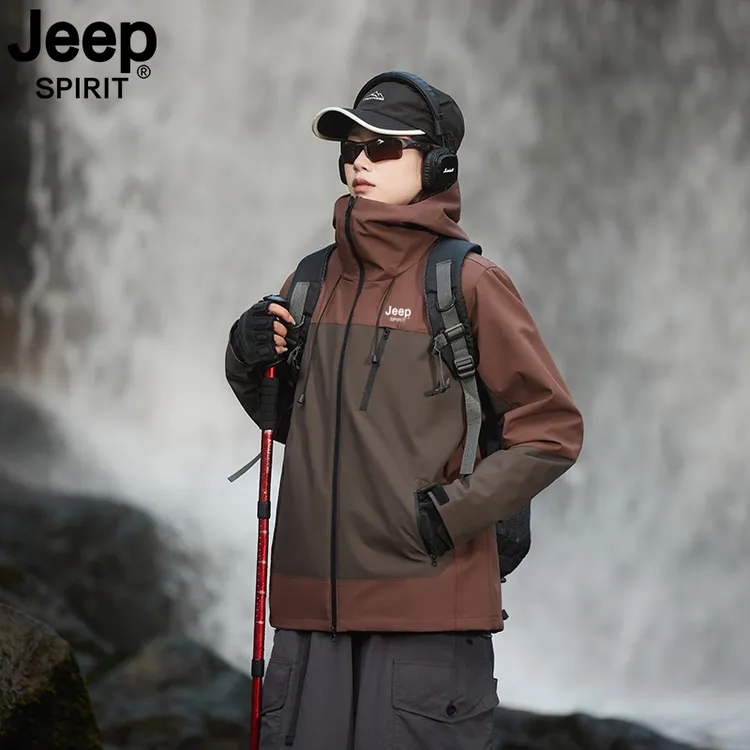 JEEP吉普户外软壳冲锋衣女三合一可拆卸防风防水情侣款休闲外套男