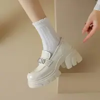 C2998 米色  时尚粗跟圆头深口真皮女士乐福鞋 