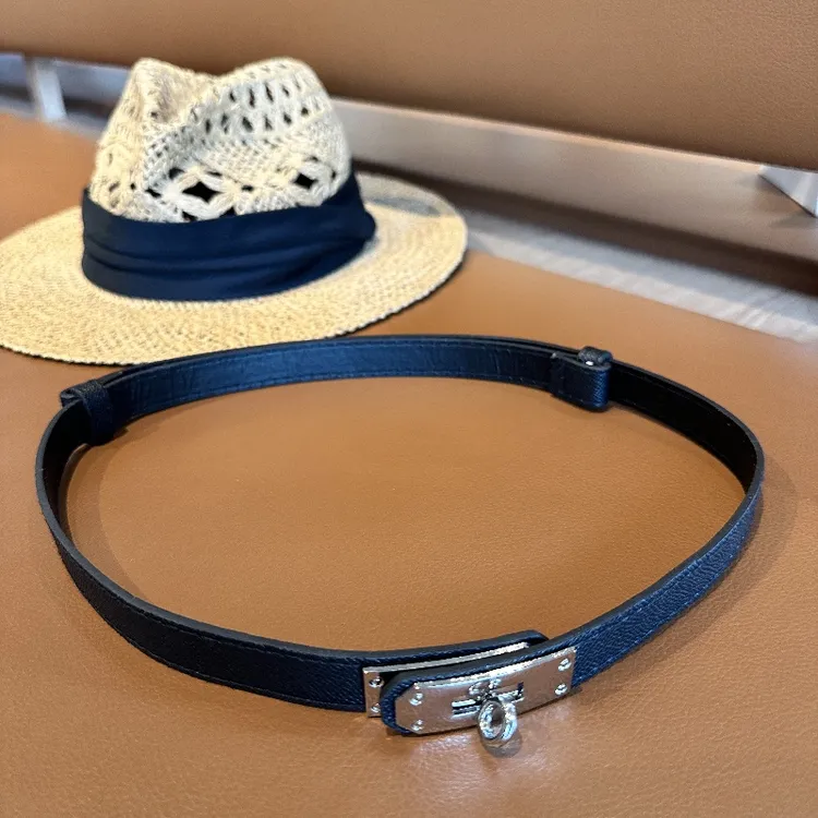 XIAOBAI 黑色丹宁风腰链复古法式百搭经典铆钉皮带氛围感女士腰带