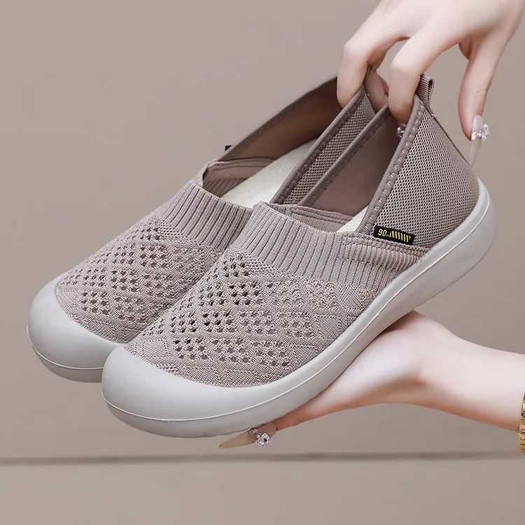 2025夏季情侣同款一脚蹬透气防滑网面鞋防滑百搭平底舒适休闲女鞋