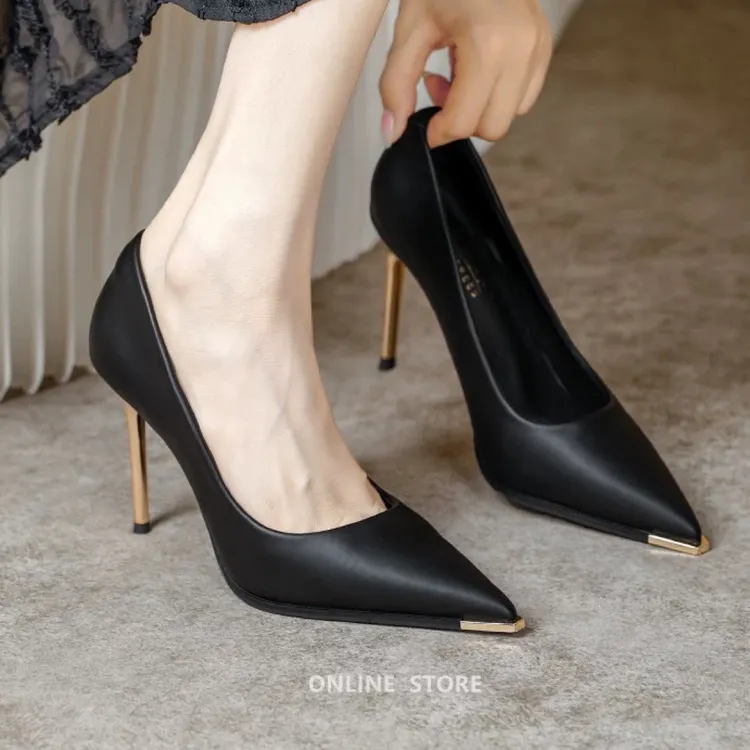 2025金属头气质高跟鞋防水台舒适不累脚小个子职业工作单鞋