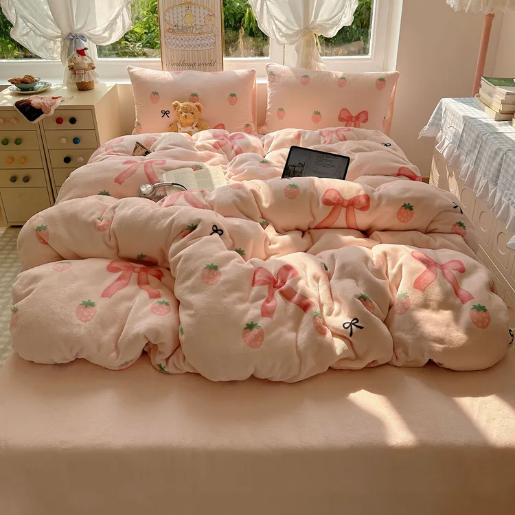 2025新款小清新加厚高克重牛奶绒四件套保暖锁温宿舍三件套双面绒