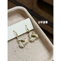 铜合金仿珍珠耳饰 I2-380【金色黄白珐琅小米珠同心结三角耳扣】