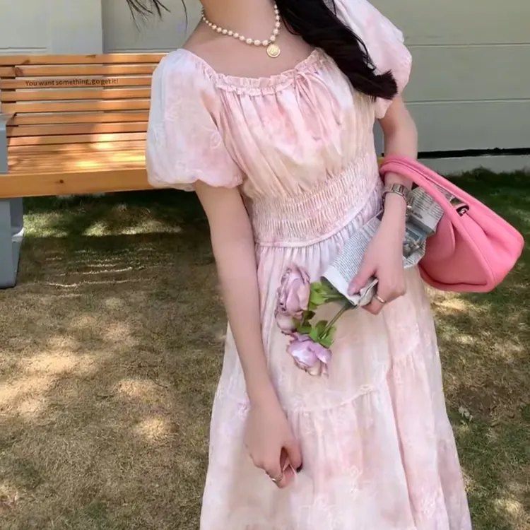 连衣裙蓝色显瘦泡泡袖方领收腰