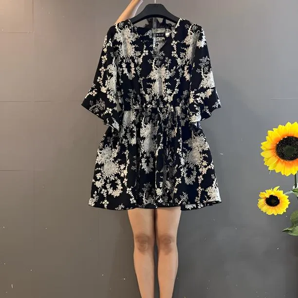 时尚洋气抽绳宽松遮肉显瘦夏季V领雪纺衫8663