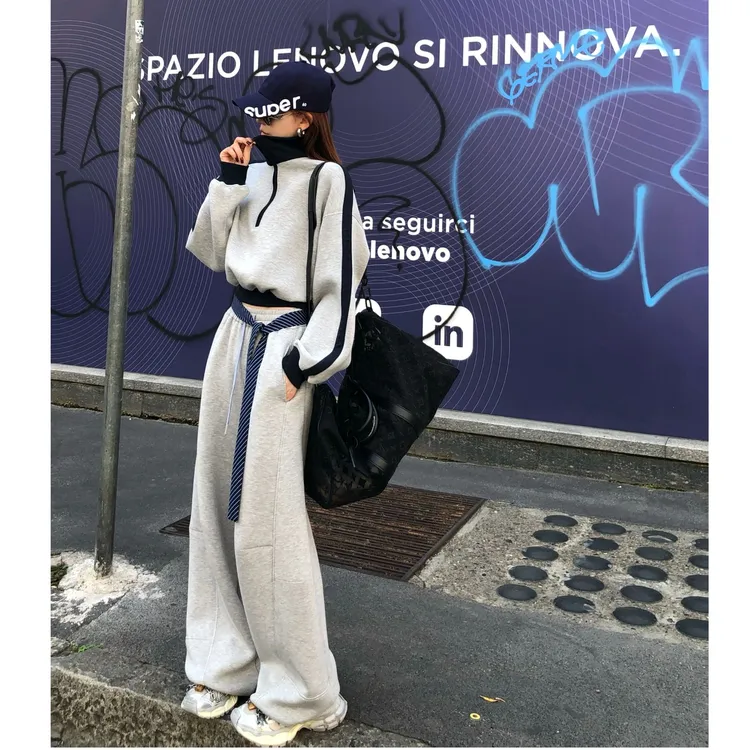 李婉君 美式半开襟撞色卫衣卫裤套装早秋慵懒风上衣LWJ25C3T2288