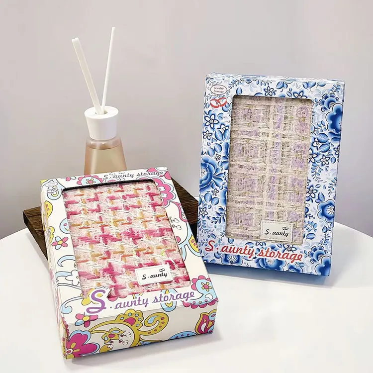 首饰袋 小香风黄金首饰收纳本首饰盒轻奢饰品包手镯项链收纳袋