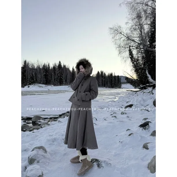 PEACHZHOU 羊毛呢夹棉可拆卸毛领连帽双排扣外套压褶A字半身裙