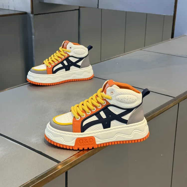 隐形增高6MC春秋新款厚底运动休闲鞋潮流百搭男士阿甘鞋