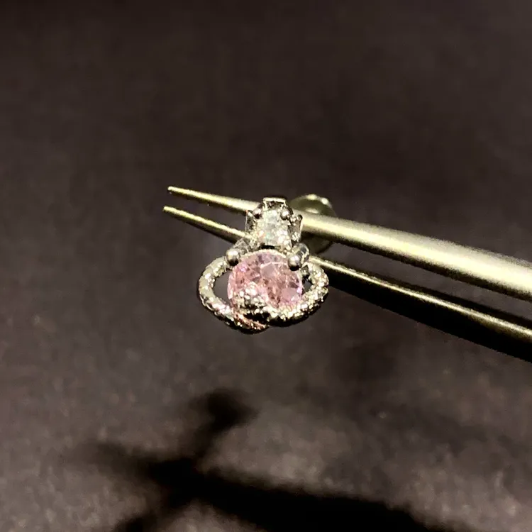 钛钢锆石耳饰 灵蛇土星小行星镶钻唇钉轻奢高级感耳骨钉穿刺饰品