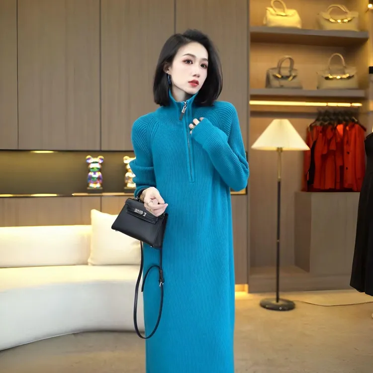 秋冬新款针织连衣裙女长袖立领拉链显瘦过膝气质减龄长裙洋气百搭