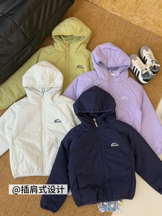 0902秋冬装新款儿童轻薄款棉袄中大童装连帽保暖上衣