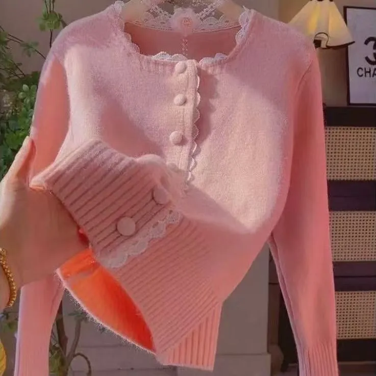 法式蕾丝花边温柔风毛衣开衫女秋冬新款软糯针织衫甜美针织上衣