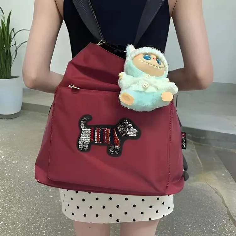 时尚方形便携防水腊肠狗透气多功能镶嵌环保双肩斜挎包百搭复古包