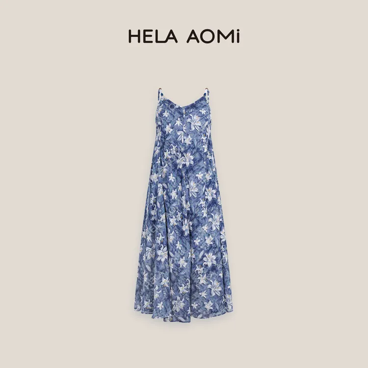 HELA AOMI“蓝梦百合”莱赛尔桑蚕丝海岛度假吊带连衣裙CY5BM72528