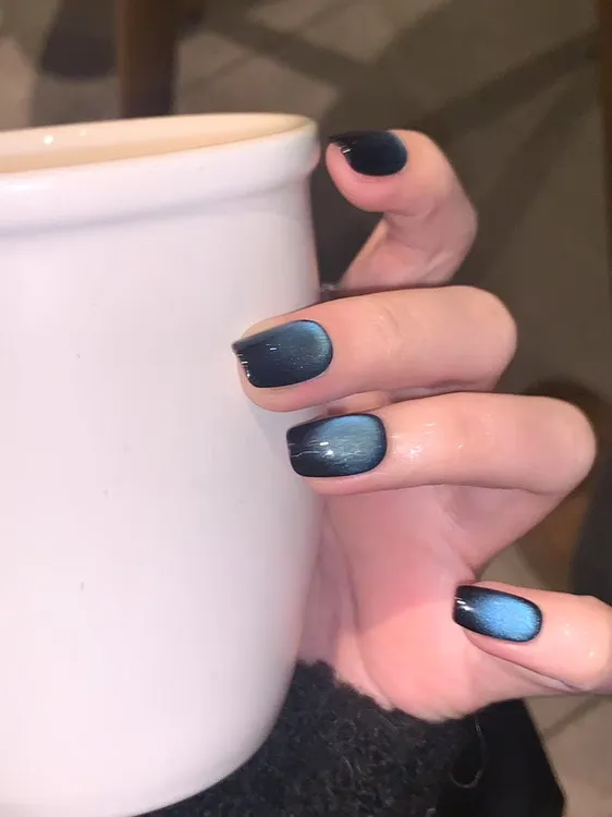 【墨尔本的眼泪】蓝色玻璃珠猫眼宝石光泽感穿戴甲气质款夏日美甲