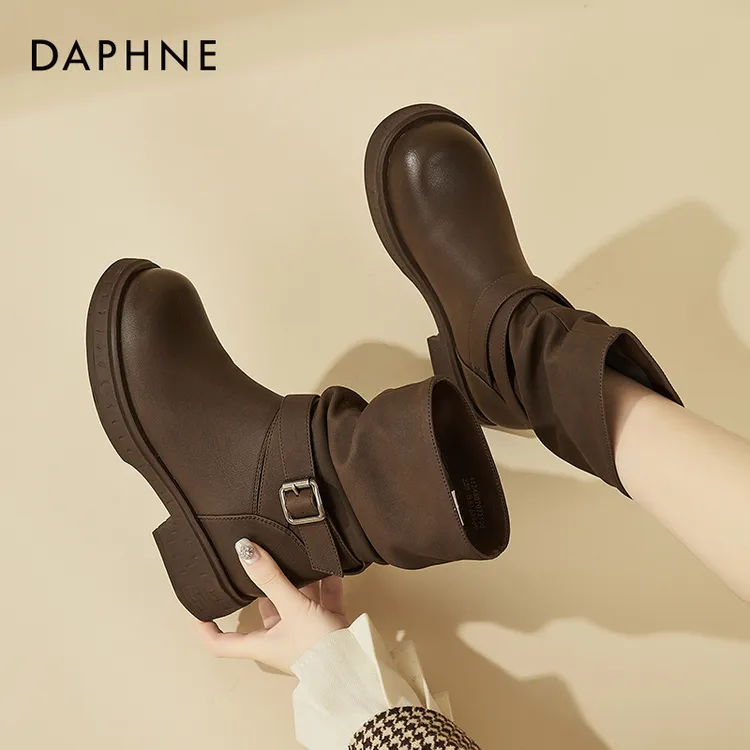 达芙妮美拉德棕色炸街小短靴女秋冬季2025新款厚底加绒百搭堆堆靴