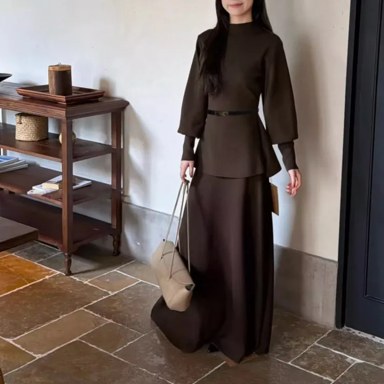 【送腰带】保暖上衣加厚2025新款设计感蝙蝠袖收腰显瘦半高圆领8317