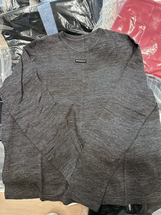 ANMMIRO 长袖T恤 ESA10980