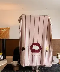 2025冬季新品可爱毯子牛奶绒蓄热保暖家居毛毯被子