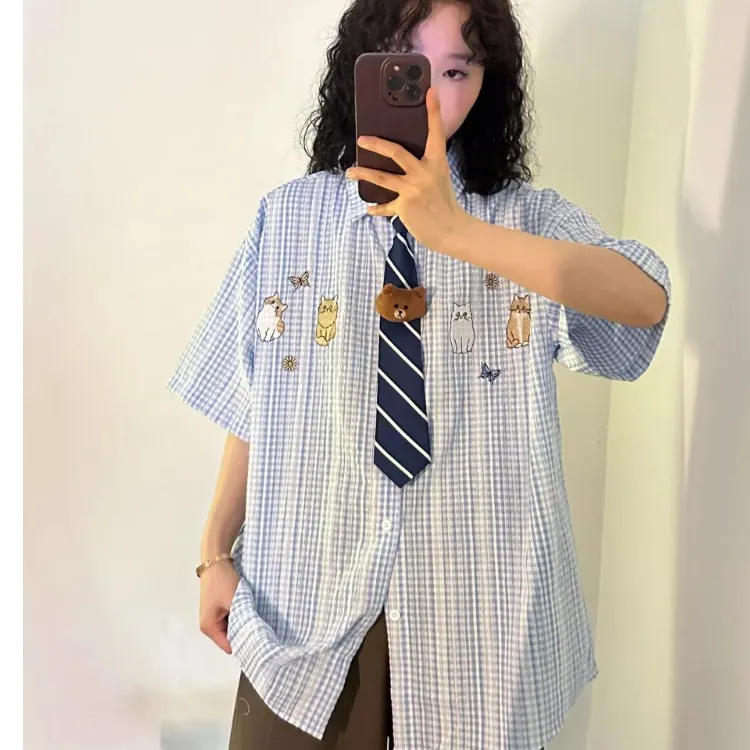 日系复古卡通刺绣短袖衬衫女2025夏休闲百搭高级感ins风情侣短衬