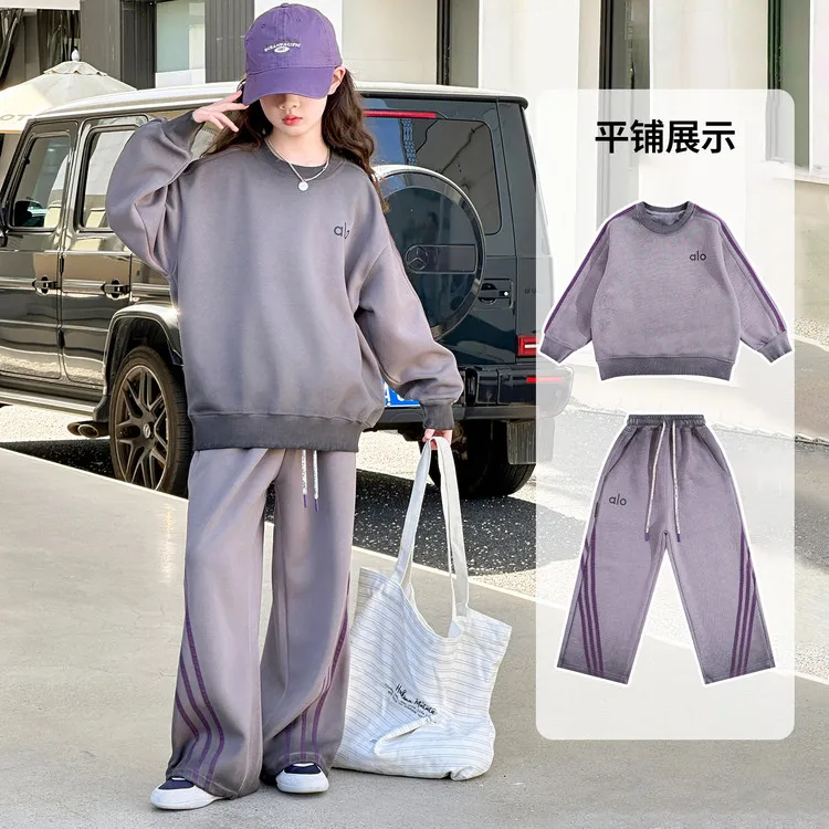 女童套装2025新款中学生宽松运动春秋大童酷飒喷绘潮牌卫衣两件套