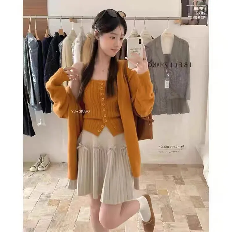 御姐风高级感气质针织吊带开衫套装早秋新显白韩系毛衣麻花两件套