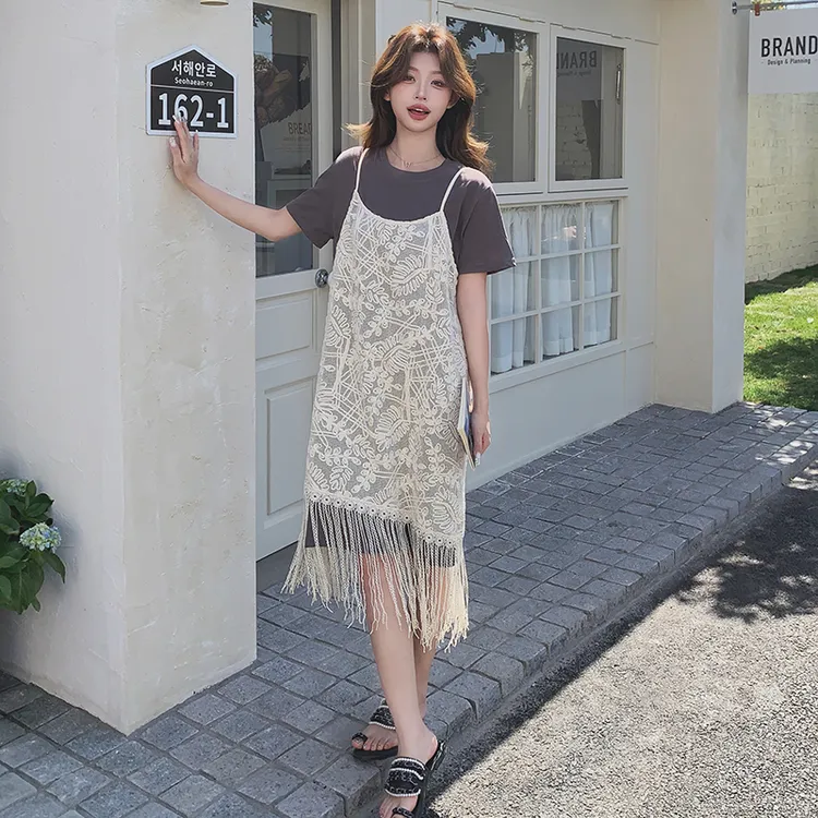 洋气衣服女韩系高级感百搭显瘦T恤+重工刺绣流苏吊带连衣裙两件套