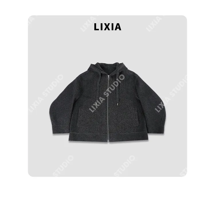 LIXIA【慵懒小调】休闲慵懒风软糯舒适绵羊毛连帽外套-25123