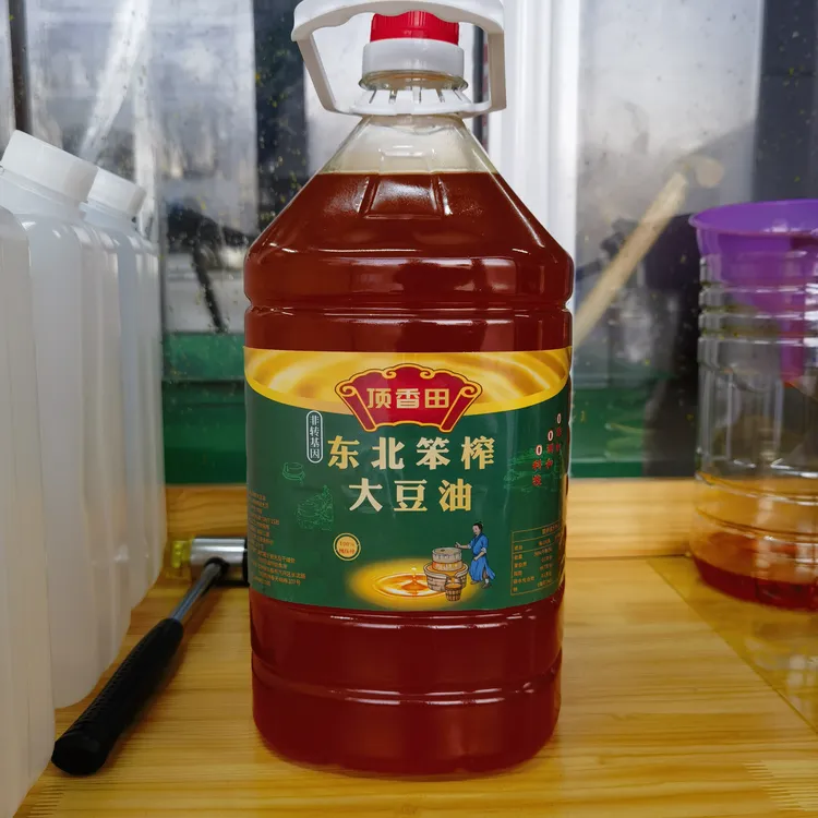 周贺村书记顶香田东北无添加非转基因笨榨大豆油（5L，净含量9.2斤）退换包运费