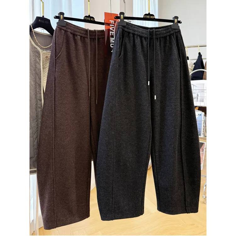 胖妹妹240斤大码裤子慵懒松弛感独特休闲裤女秋冬磨毛呢子弯刀裤