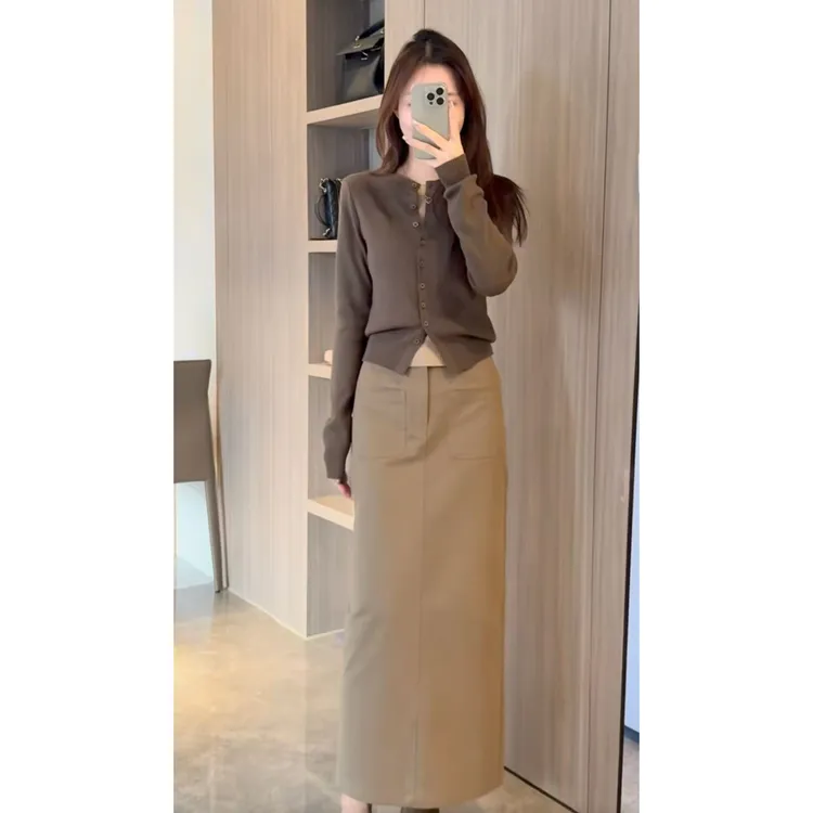 韩系高级感咖色针织开衫套装女2025秋季新款高腰显瘦半身裙两件套