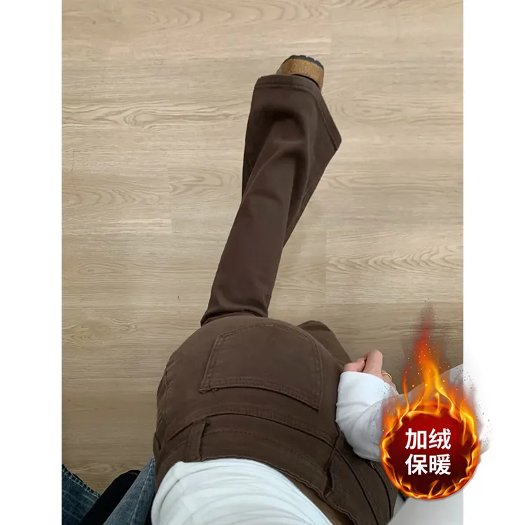 雪千羽美式咖色微喇牛仔裤女2025秋新款高腰加绒小个子显瘦喇叭裤