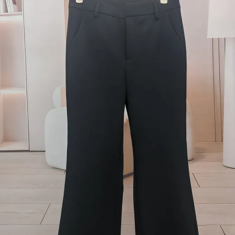 秋冬女士微喇长裤  纯色  高弹小个子显腿长  遮胯收腰 胖瘦皆宜