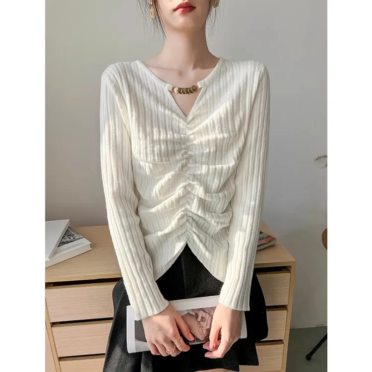 白色针织打底衫女2025新款春季V领褶皱不规则显瘦内搭上衣可外穿