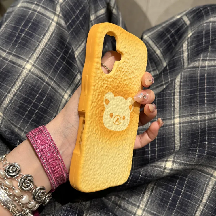 欧克里里吐司面包轻松熊适用苹果16/15promax手机壳13/14硅胶1112