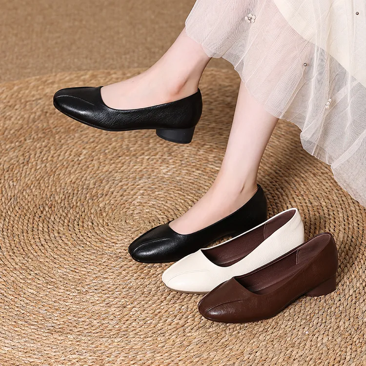 真皮法式粗跟平底鞋单鞋女鞋春秋新款妈妈气质女士软底皮鞋6678