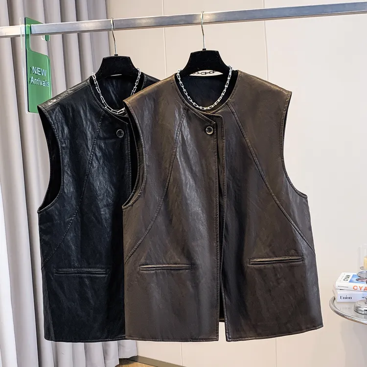 实拍新款高级感独特别致设计感圆领无袖皮马甲女秋季叠穿背心外套