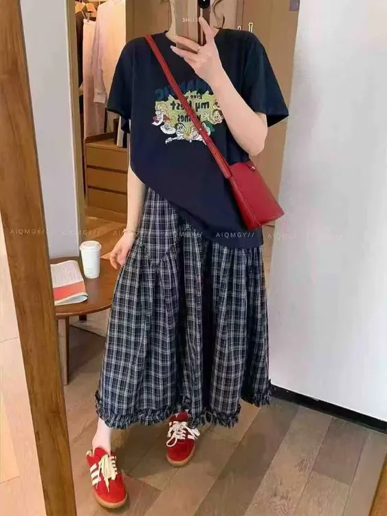 新款夏装蓝色短袖卡通字母印花上衣搭配复古格子半身裙套装