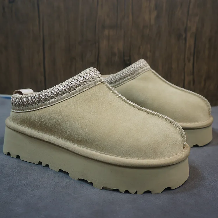 真皮牛皮羊毛女士雪地靴 冬季新款厚底套脚短筒靴28-3A