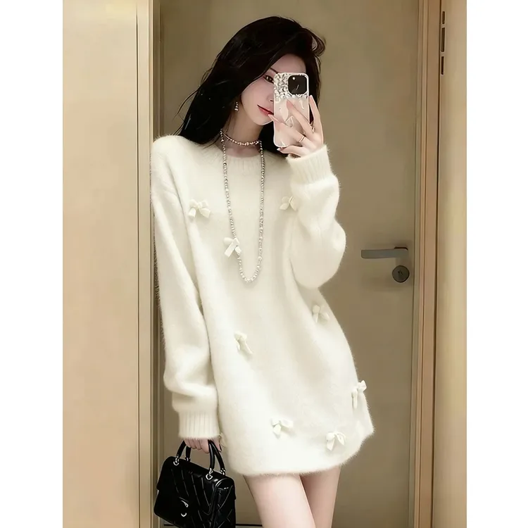 白色蝴蝶结毛衣连衣裙女秋冬季外穿宽松慵懒风中长款打底针织短裙