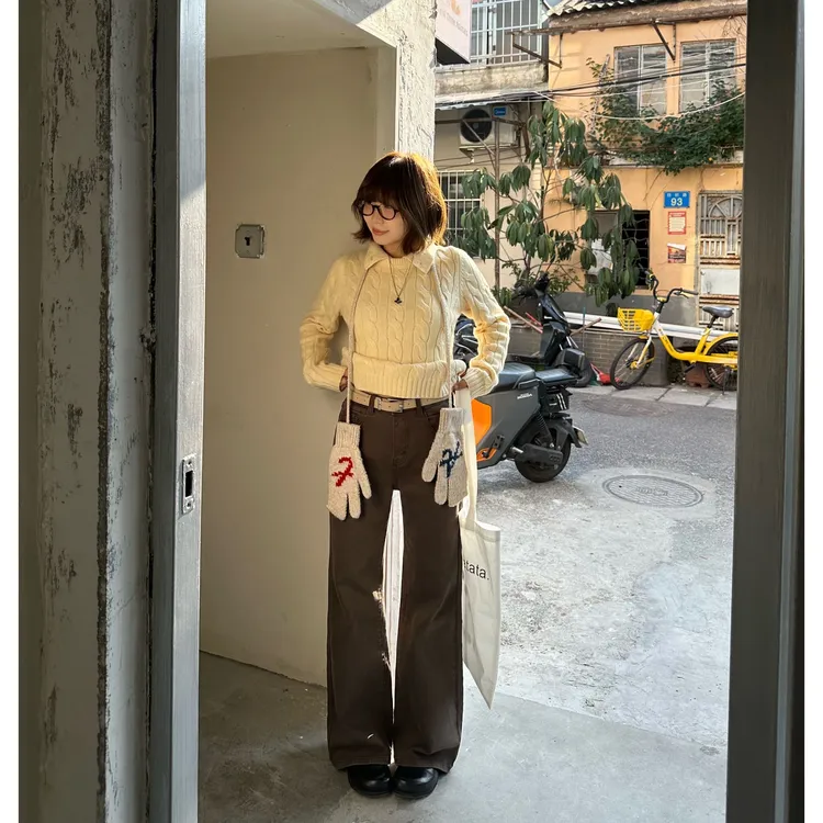 Our2【微喇巧克力咖】百搭复古休闲微喇裤【X6093】