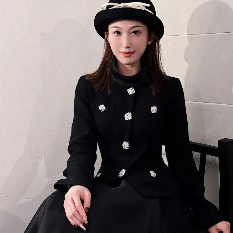 2025秋冬新款女装黑色粗花呢拼接优雅气质长袖小立领连衣裙晚礼服