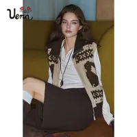 【小月芽精选】Uena卡其色费尔岛兔子花纹立领绵羊毛针织开衫马甲女